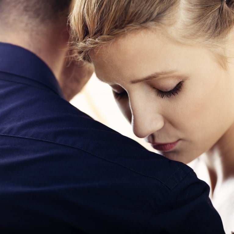 Des gestes sensuels lui donneront une envie folle!