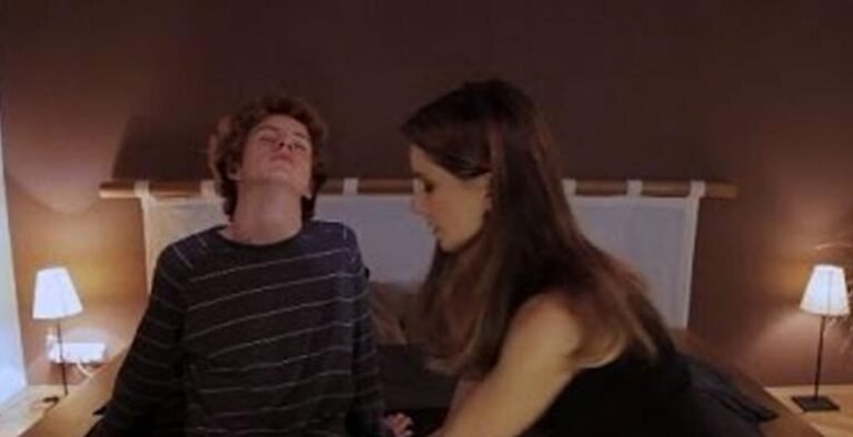 Il a demandé à une fille de le soigner, mais ça ne s&rsquo;est pas vraiment déroulé comme prévu!