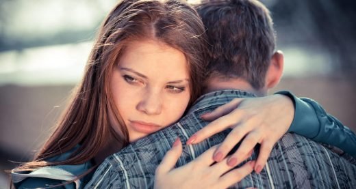 Ce sont les premières informations qu’un homme remarque sur vous en fonction de votre signe du zodiaque