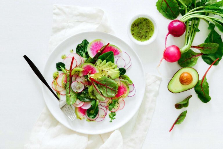 Six choses que tout le monde a tort sur la perte de poids (selon la nutritionniste Margot Robbie)