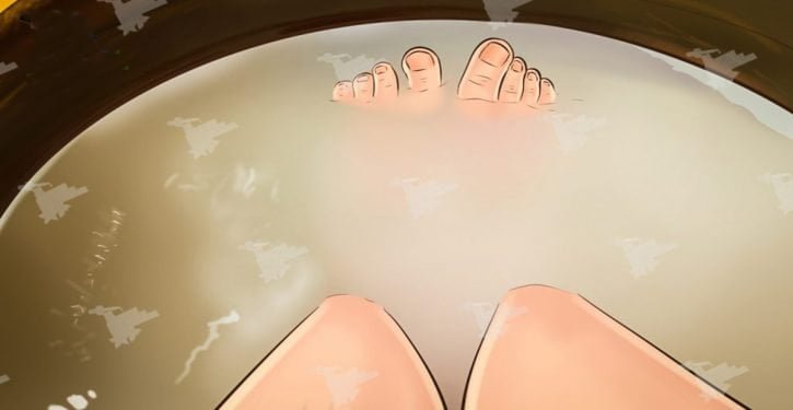 Ce bain de pieds détoxifie le corps, réduit l&rsquo;inflammation, améliore la circulation sanguine, etc.
