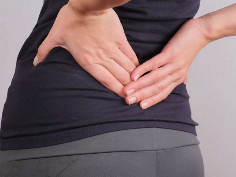 10 exercices d&rsquo;étirement pour soulager et améliorer les douleurs lombaires