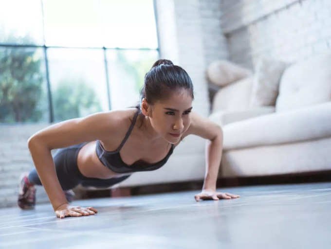 Suivez cet entraînement cardio complet de 5 minutes !