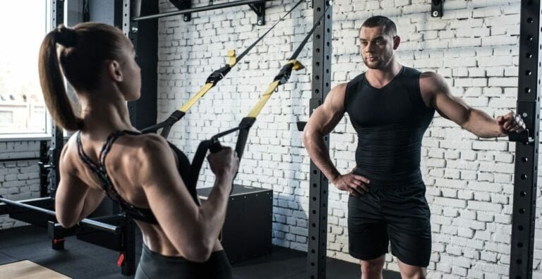 Perdez du poids en faisant ces exercices de combustion des graisses TRX