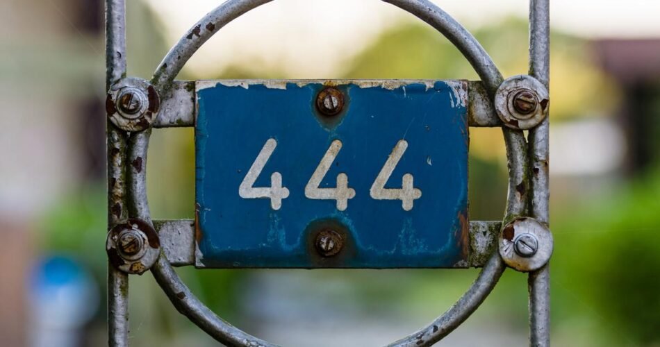 444 signification